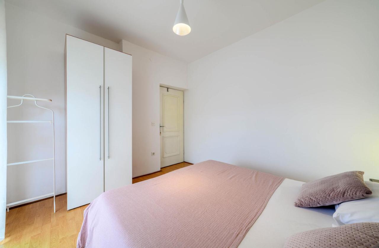 Apartment Malibu Zaboric Bagian luar foto