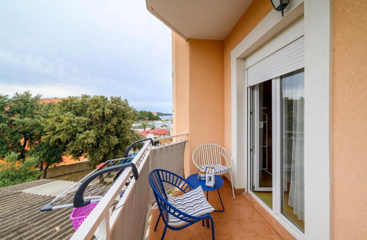 Apartment Malibu Zaboric Bagian luar foto