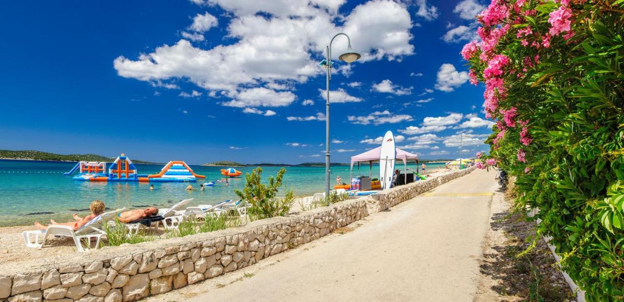Apartment Malibu Zaboric Bagian luar foto